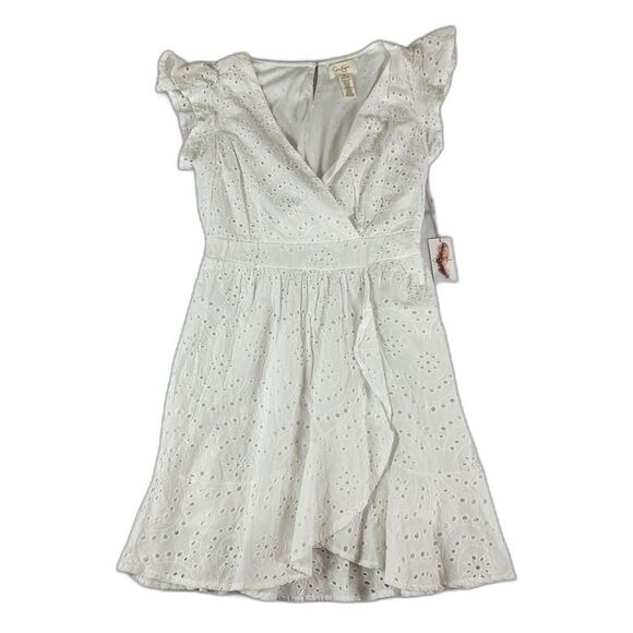 Jessica Simpson Dresses & Skirts - Jessica Simpson White Eyelet Mini Dress